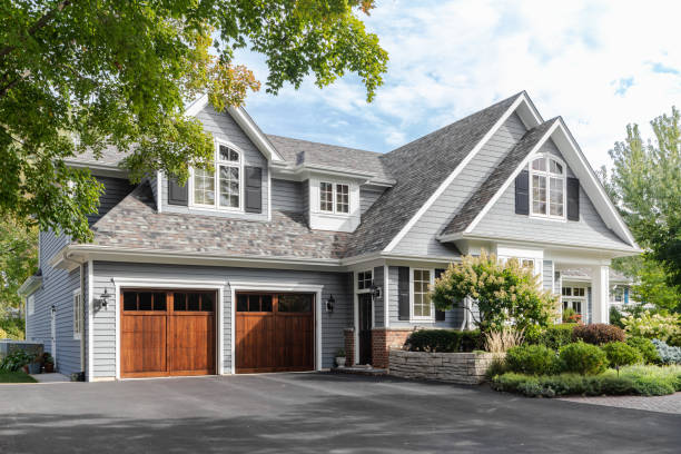 Best Roof Leak Repair  in Lockport, NY